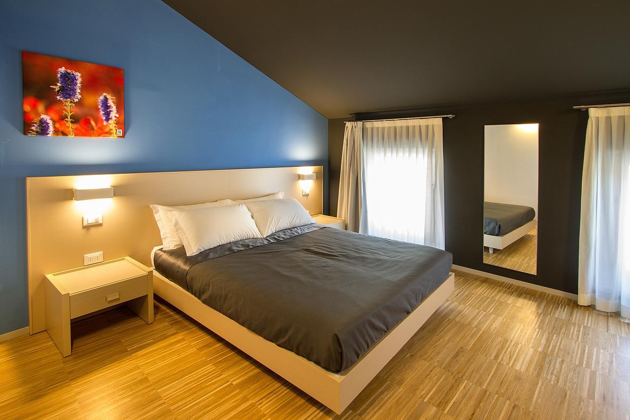 Residence Bleu San Dorligo della Valle Esterno foto